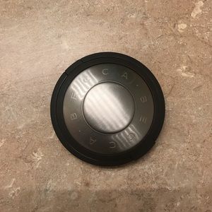 💕 Becca Shimmering Skin Perfector!!